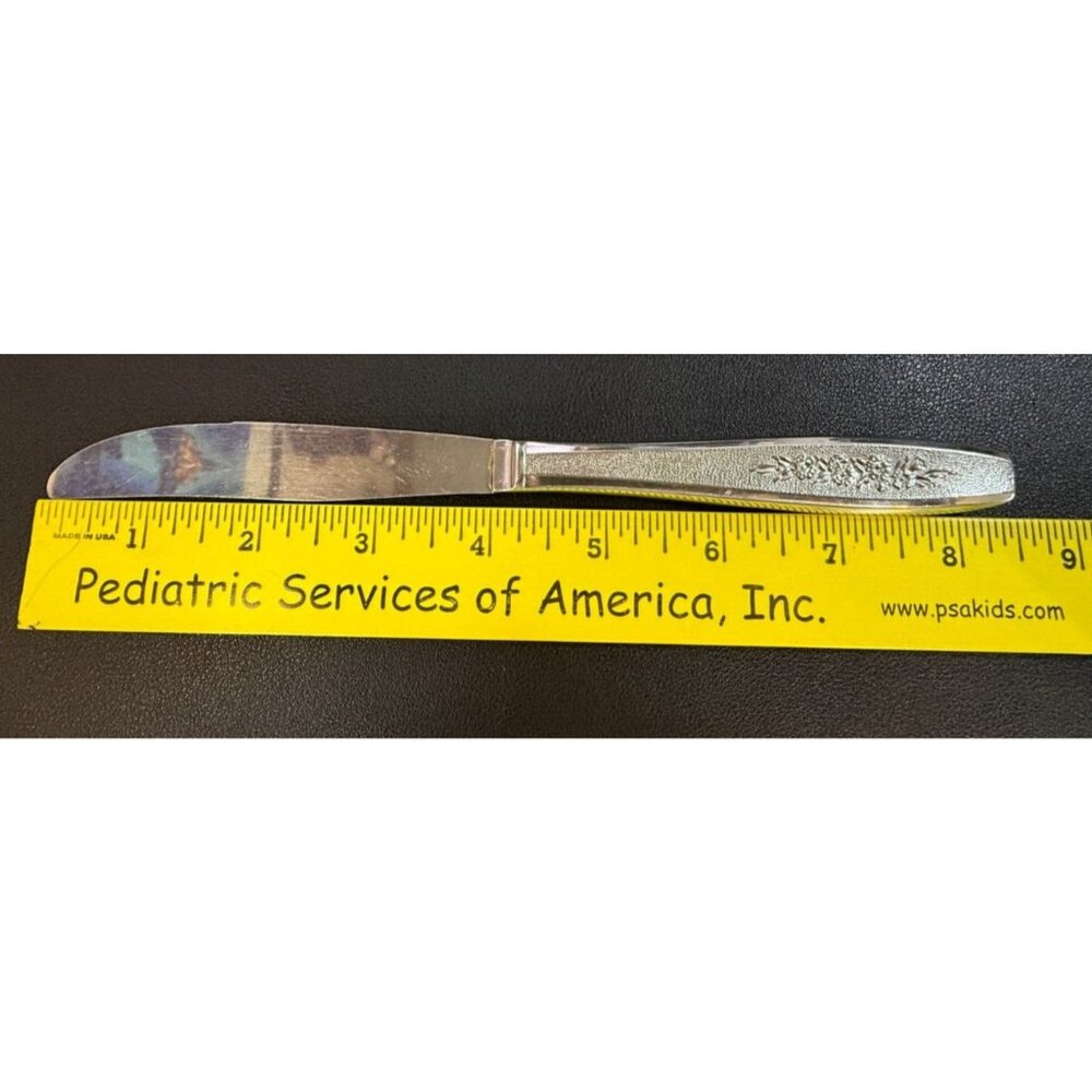 Simeon L & George H Rogers Oneida Spring Ballad 3 Dinner Knives Stainless - Picture 4 of 4